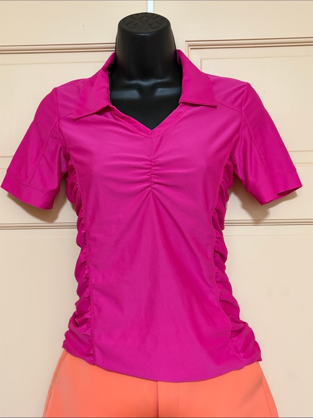 Athleta Fuchsia Pink Short-Sleeve V-Neck Ruched Active Golf Top